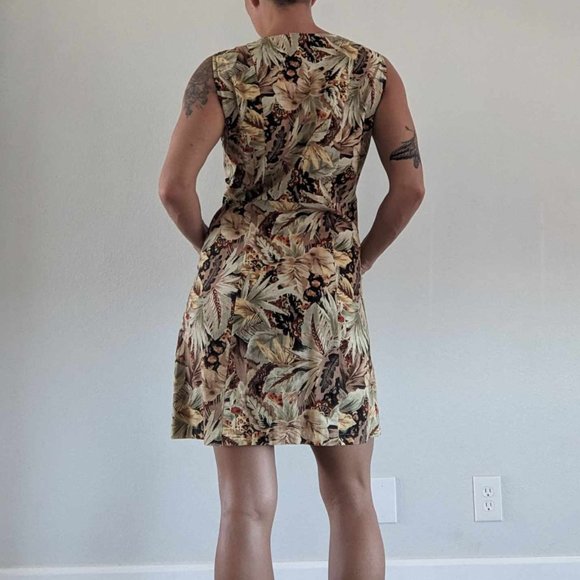 Dangerfield Jungle Print Dress with Pockets. Size M - Picture 2 of 7